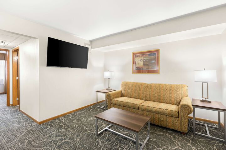 Room 42 of 54