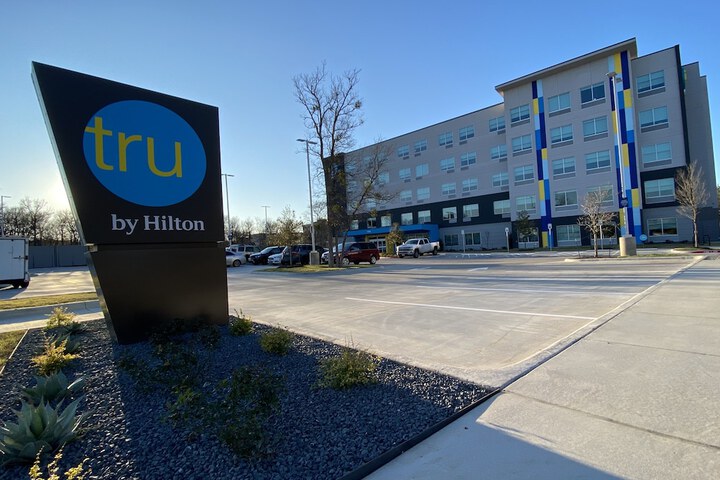 Hotel 4 of 56