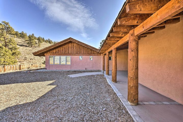 Luxe Twin Lakes House w / Mountain & Lake Views!