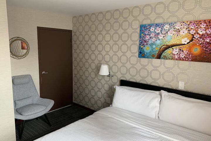 Room 65 of 89