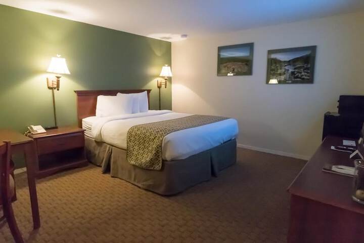 Room 6 of 34