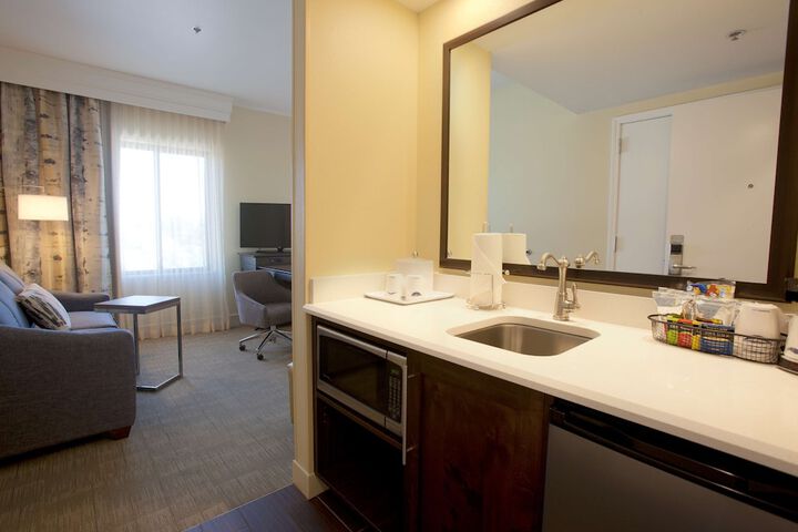 Room 10 of 31