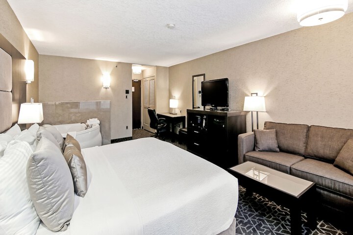 Room 27 of 109