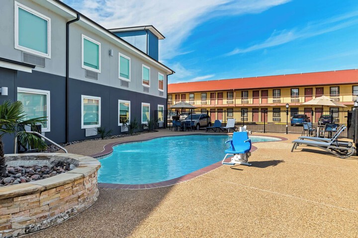 Best Western Executive Inn