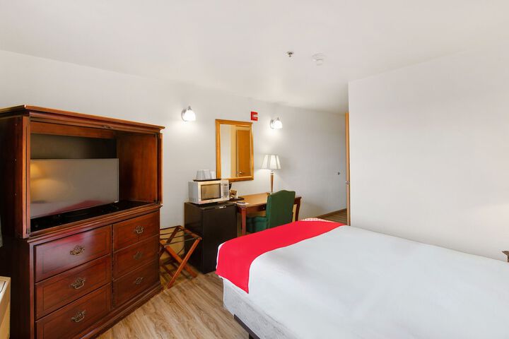 Room 10 of 48