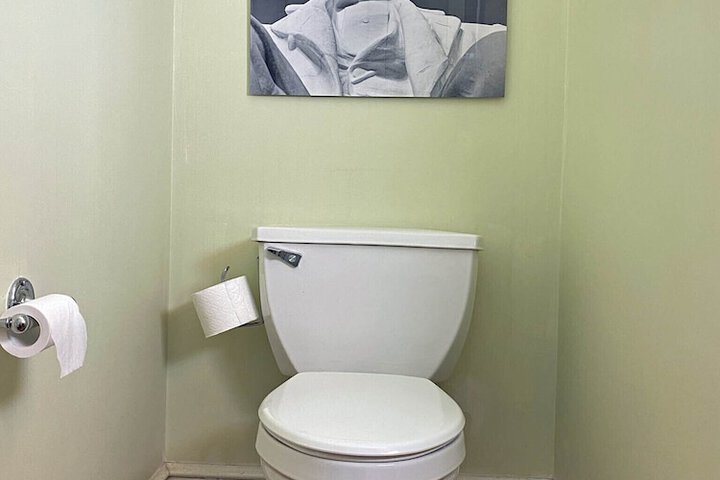 Room 34 of 58