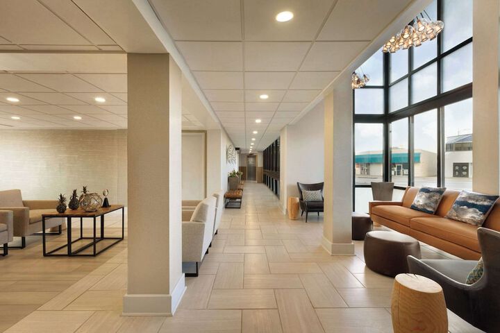 Hotel Interior 15 of 43