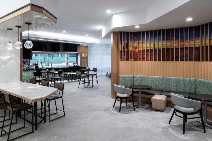 Hyatt Place Tempe / Phoenix / University