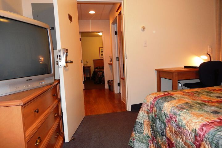 Slemon Park Hotel & Conference Centre