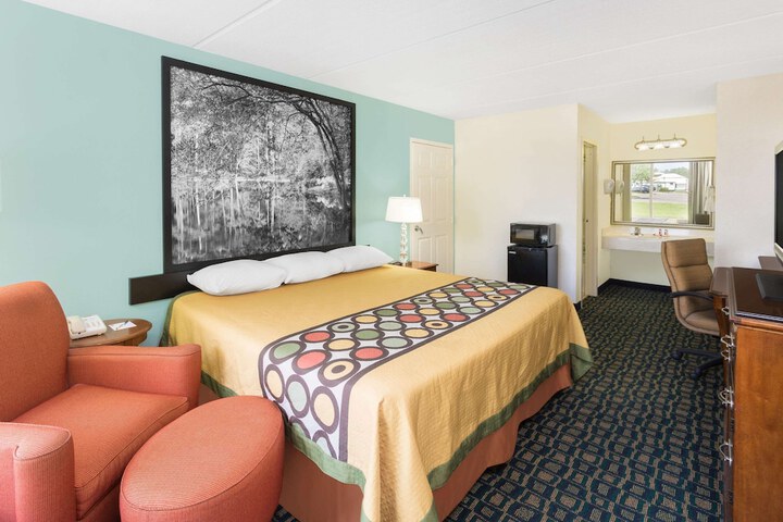 Room 20 of 23