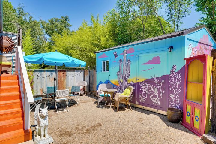 Pet-friendly Patagonia Apt 12 Mi to Wineries!