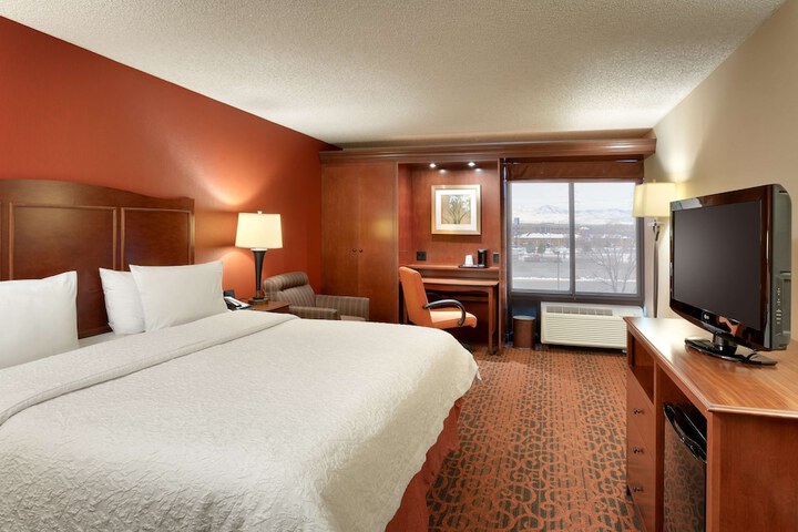 Room 11 of 31