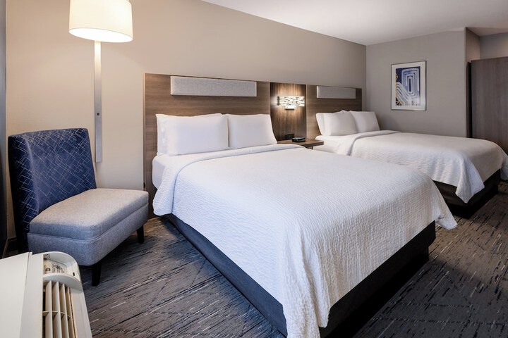 Holiday Inn Express & Suites Flowood by IHG