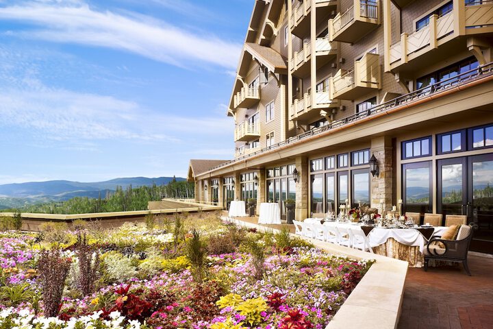 Hotel 8 of 113