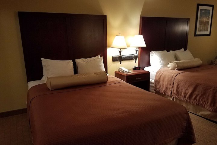 Room 10 of 48