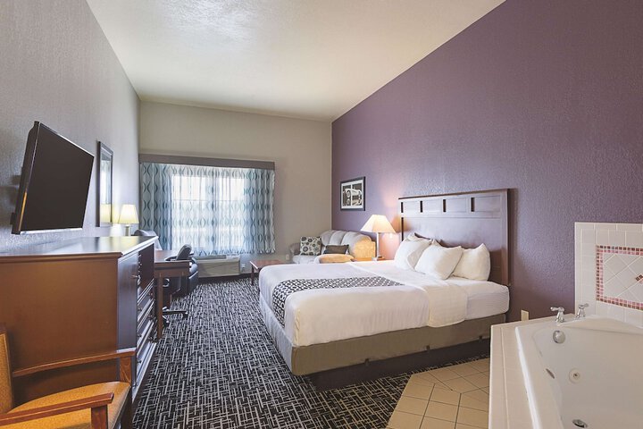 Room 42 of 73