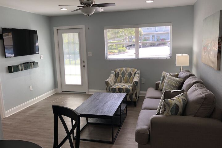 Marco Island Lakeside Inn