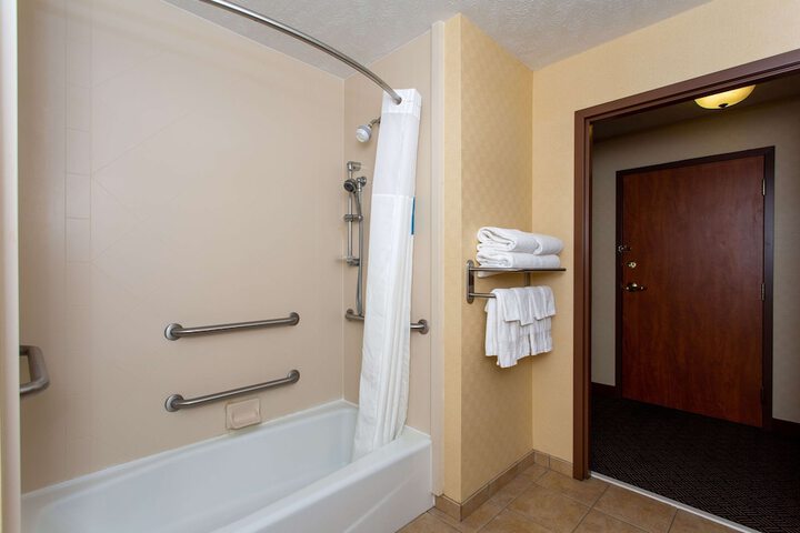 Room 18 of 71