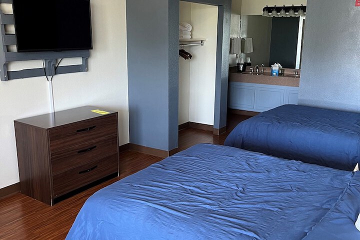 Room 48 of 101