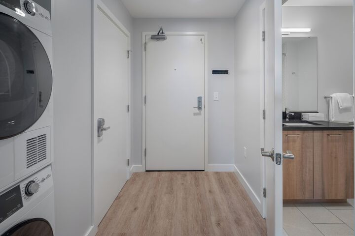 Hyatus Designer Residences Somerville