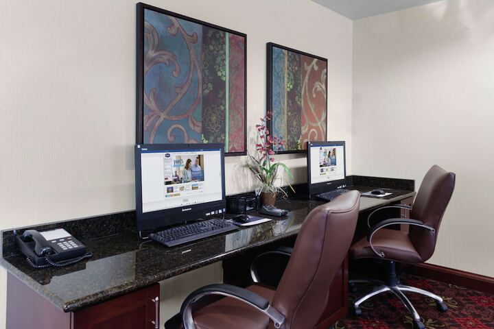 Business Center 29 of 29