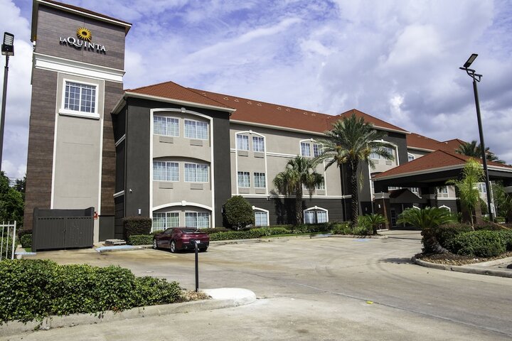Hotel 3 of 61