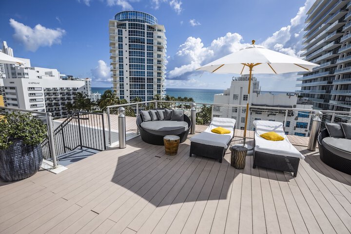 Sundeck 58 of 59