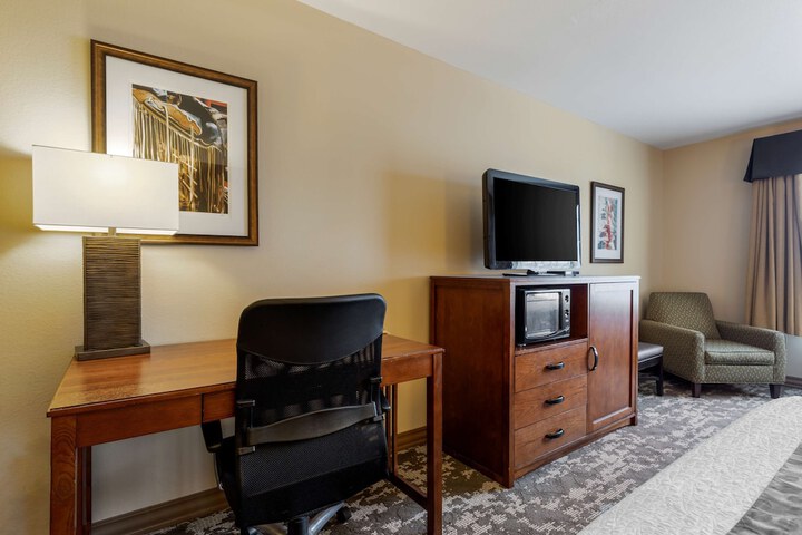 Room 21 of 27