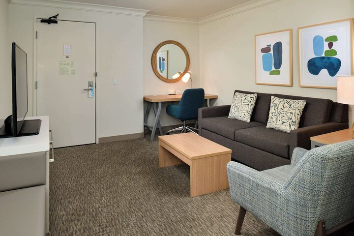 Room 47 of 93