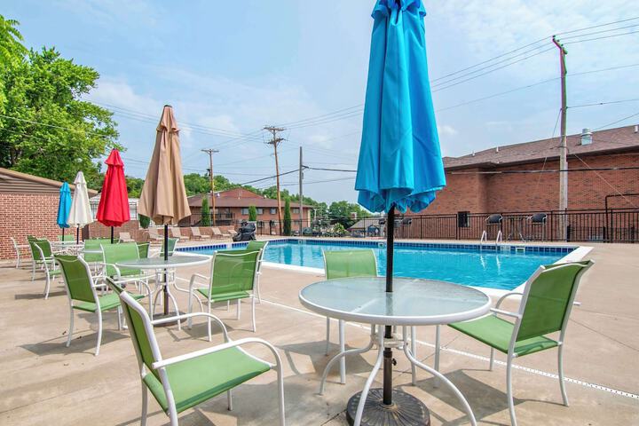 Best Western on the River
