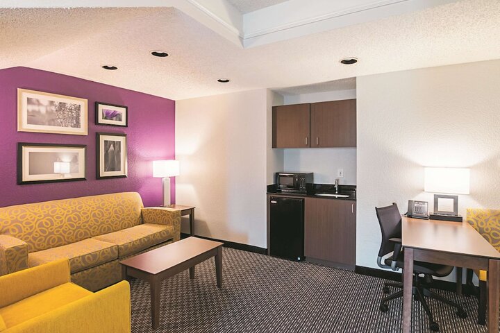 Room 18 of 45