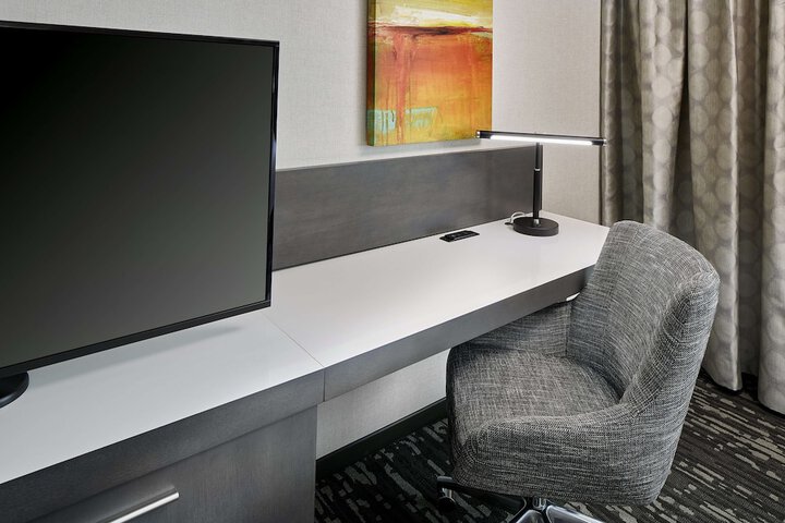 Room 22 of 35