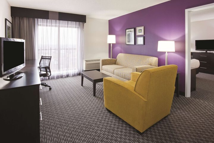 Room 35 of 58