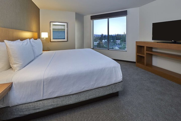 Room 20 of 43