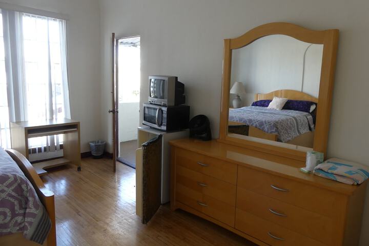 Room 19 of 57
