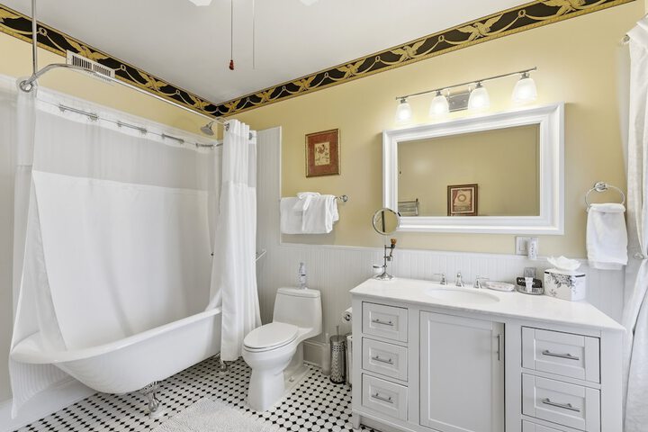Heber Senator Bed and Breakfast