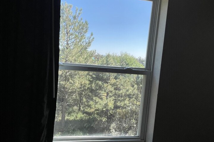 Ballroom/Hall 107 of 110