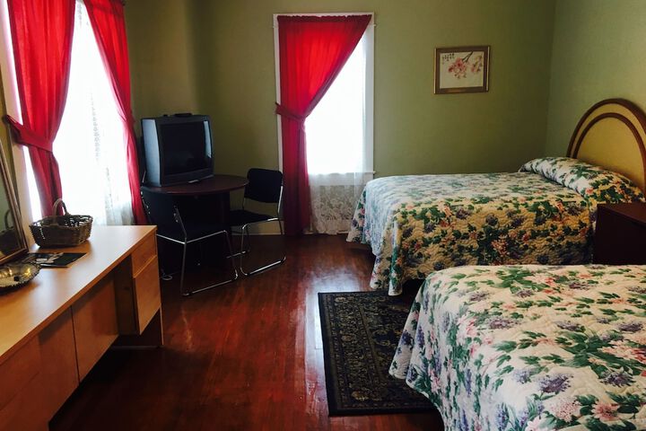 Room 45 of 82