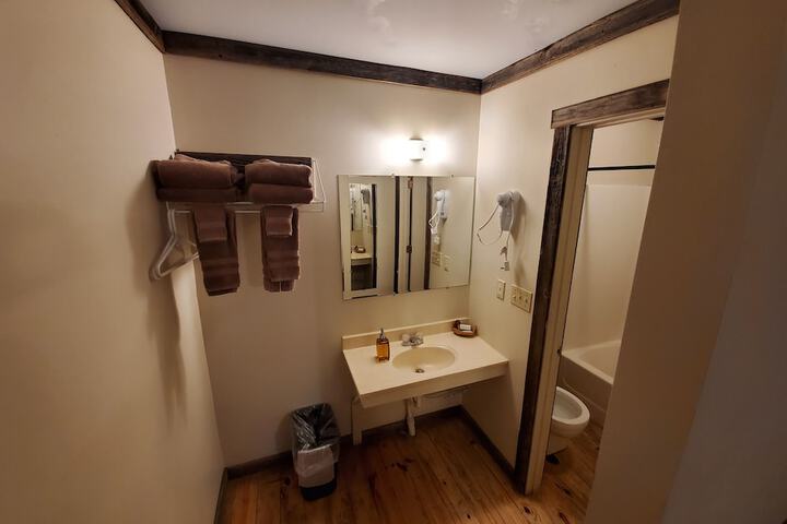 Room 31 of 55