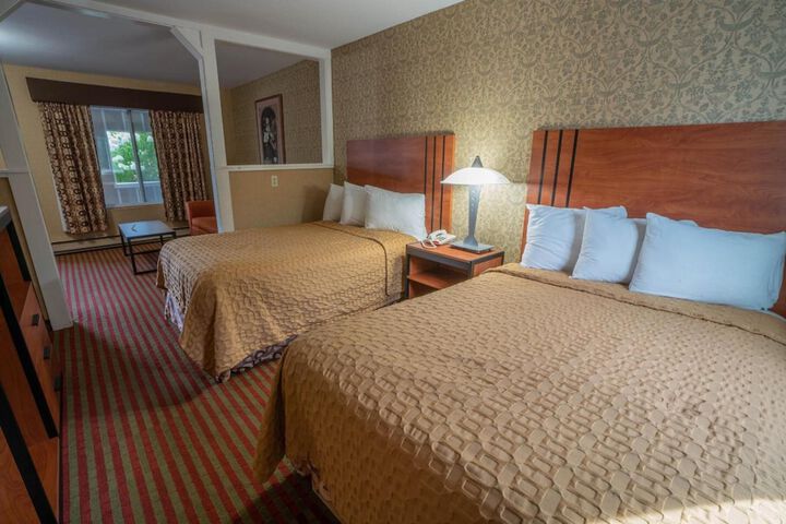 Room 18 of 31