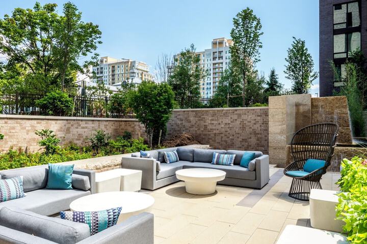 Global Luxury Suites at Reston Town Center