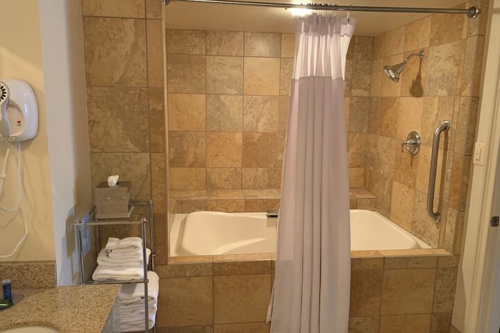 Radisson Hotel Lenexa Overland Park