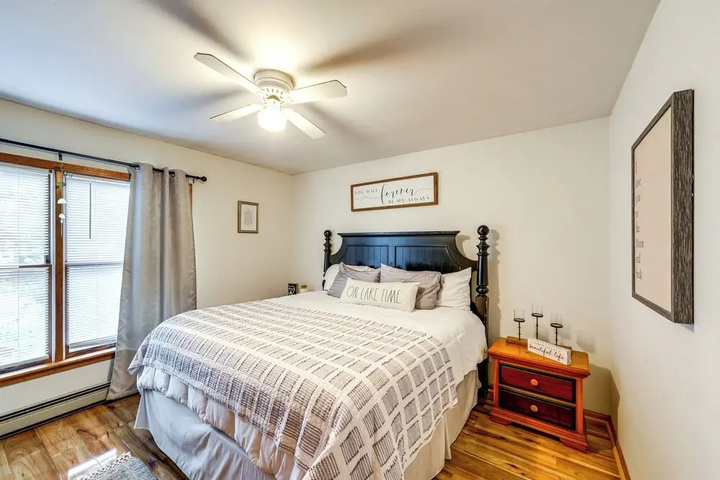 Walk to Owasco Lake: Auburn Home w / Hot Tub