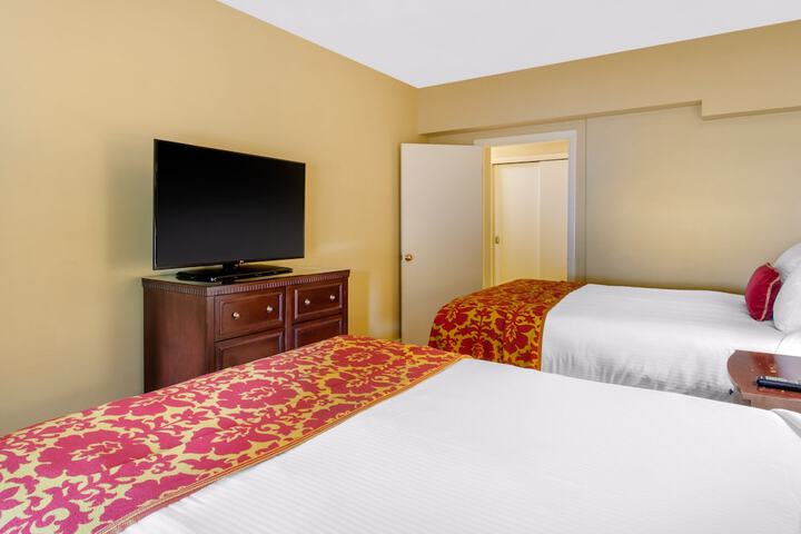 Room 108 of 139