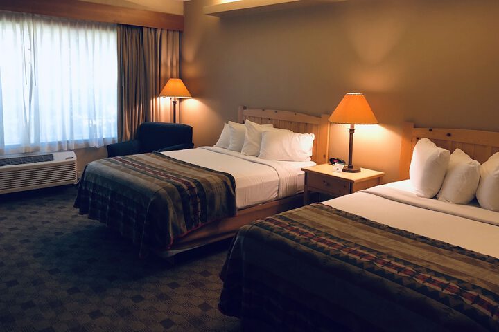 Heathman Lodge