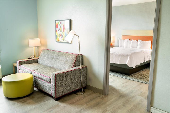 Home2 Suites by Hilton Jacksonville-South / St. Johns Town Ctr