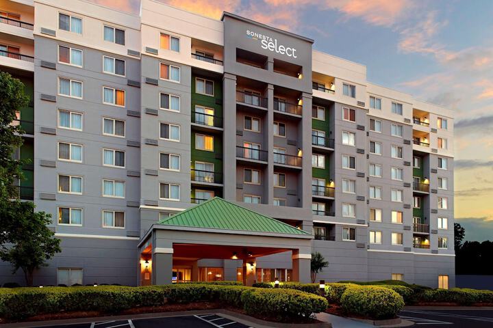 Hotel 3 of 49