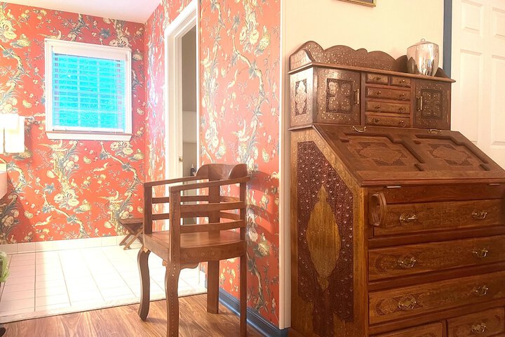 Room 34 of 69