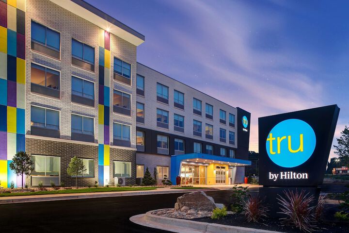 Tru by Hilton Lithia Springs GA