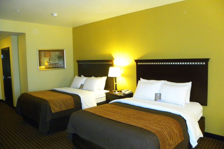 Comfort Inn & Suites Regional Medical Center